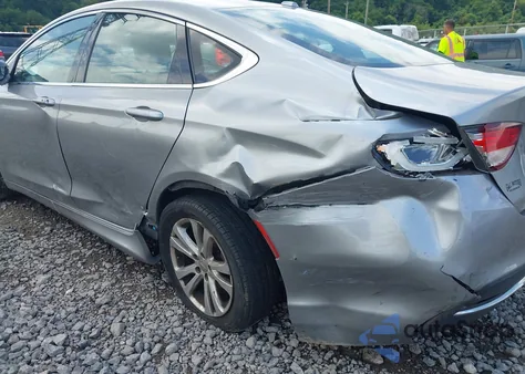 2015 Chrysler 200 Limited z USA, uszkodzony, nr VIN 1C3CCCAB3FN701217